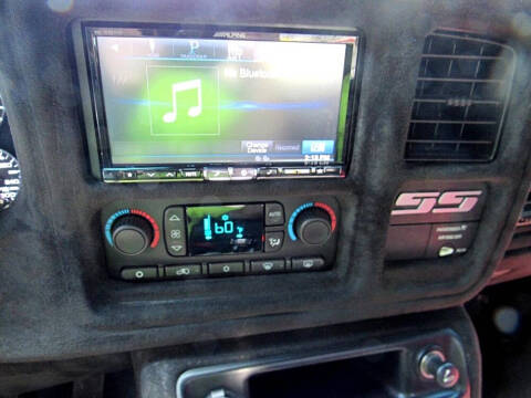 2004 Chevrolet Silverado 1500 SS