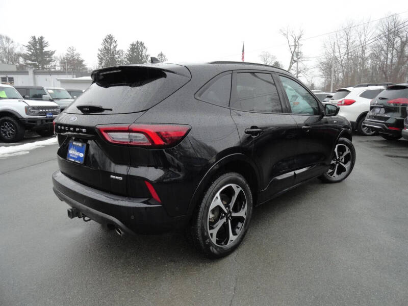 2023 Ford Escape ST-Line Elite