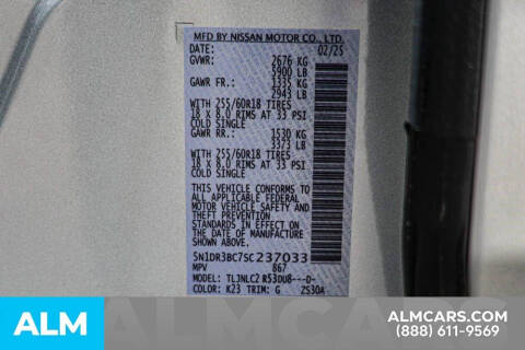 2025 Nissan Pathfinder SV