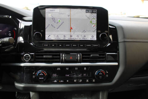 2023 Nissan Pathfinder Platinum