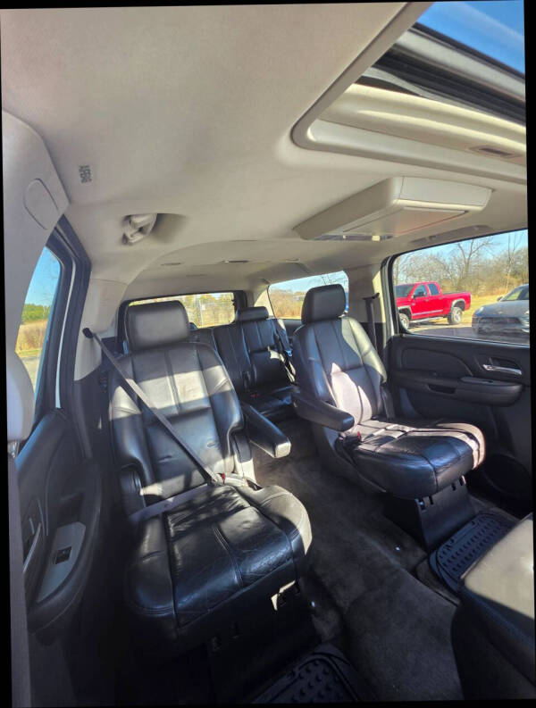 2011 Chevrolet Suburban LT