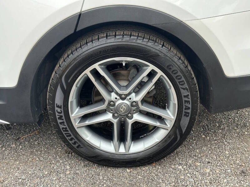 2017 Hyundai Santa Fe Limited Ultimate