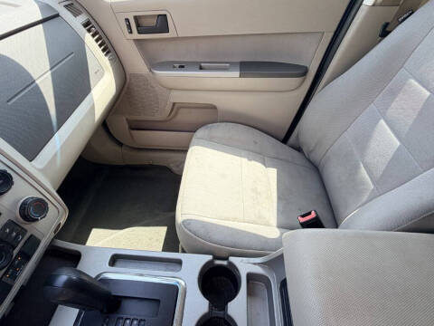 2011 Ford Escape XLT