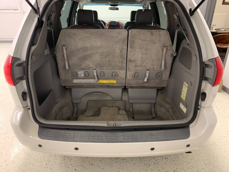 2008 Toyota Sienna XLE