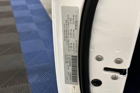 2015 Dodge Challenger SRT Hellcat