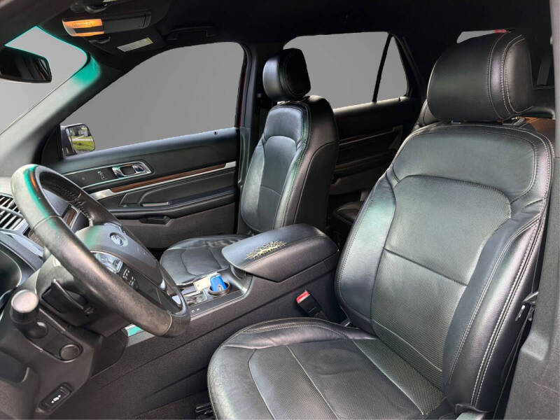 2017 Ford Explorer Limited