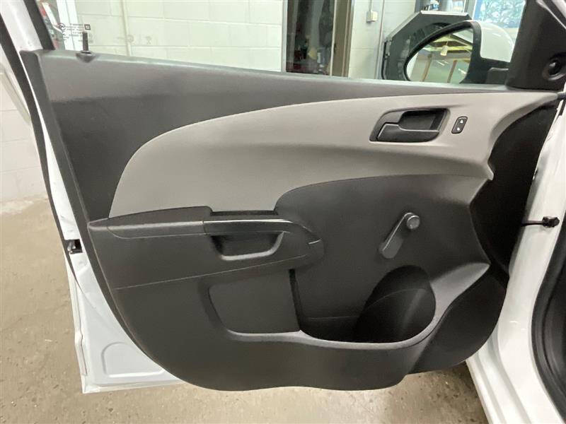 2017 Chevrolet Sonic LT Auto Fleet