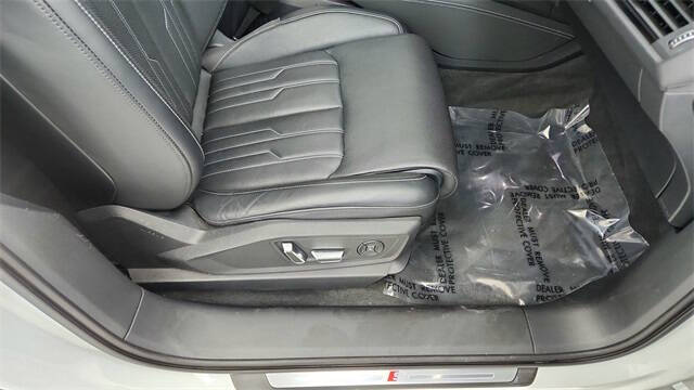 2023 Audi e-tron S Sportback quattro Prestige