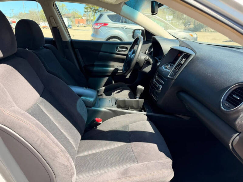 2013 Nissan Maxima