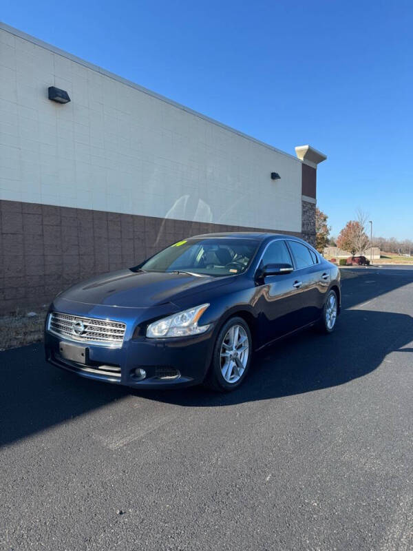 2010 Nissan Maxima for sale at Hurricane Auto Sales II in Lake Ozark MO