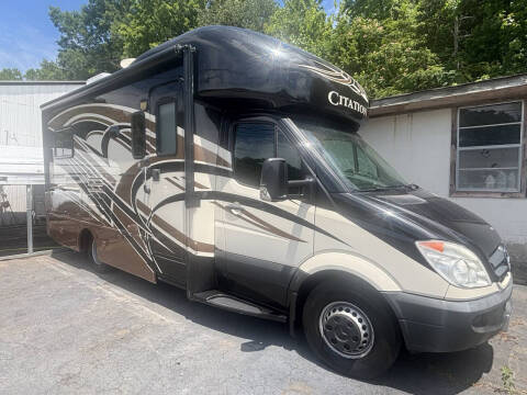 2014 Thor Motor Coach Citation 24sa