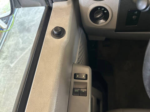 2014 Ford E-Series E-350 SD XLT