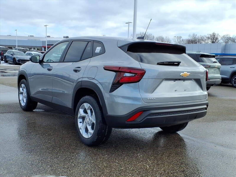 2026 Chevrolet Trax LS