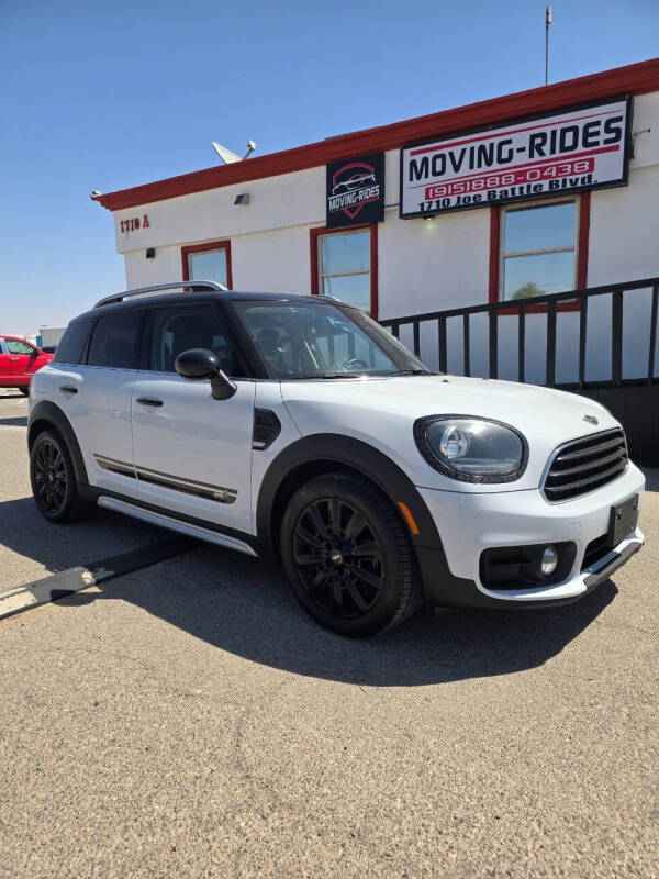 2018 MINI Countryman Base's photo