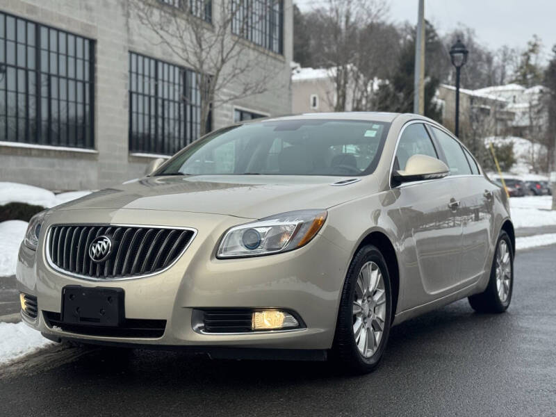 2012 Buick Regal Premium 2