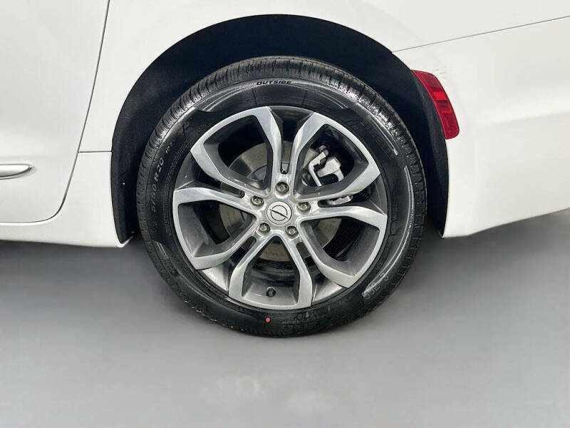 2026 Chrysler Pacifica Pinnacle