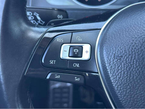 2017 Volkswagen Golf Alltrack TSI SEL 4Motion