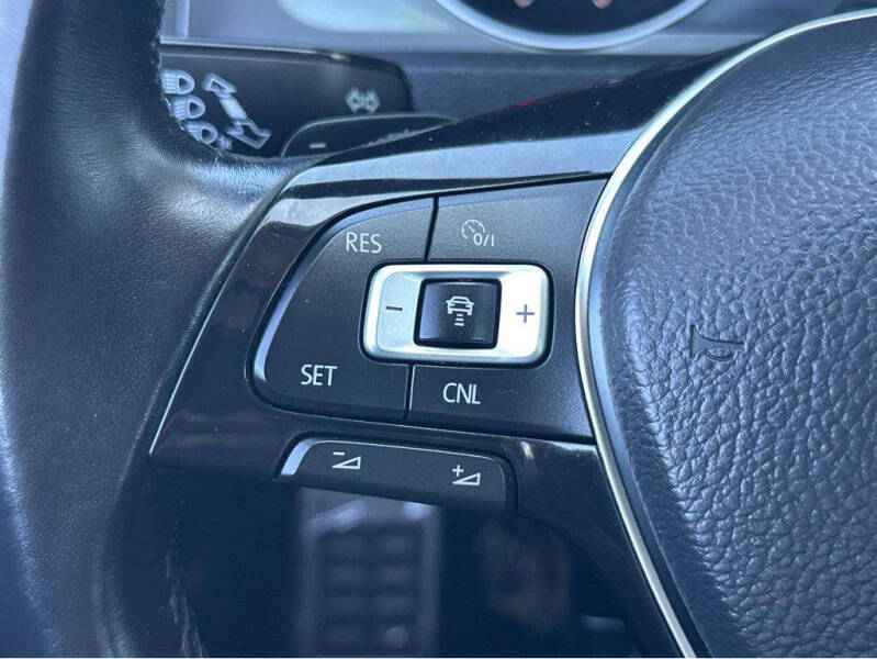 2017 Volkswagen Golf Alltrack TSI SEL 4Motion