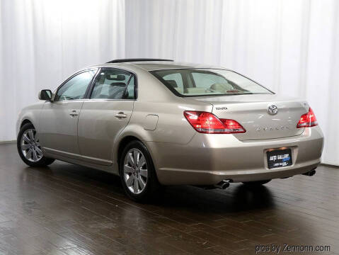 2005 Toyota Avalon