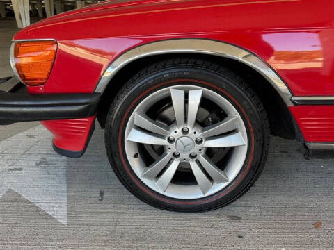 1988 Mercedes-Benz 560-Class 560 SL