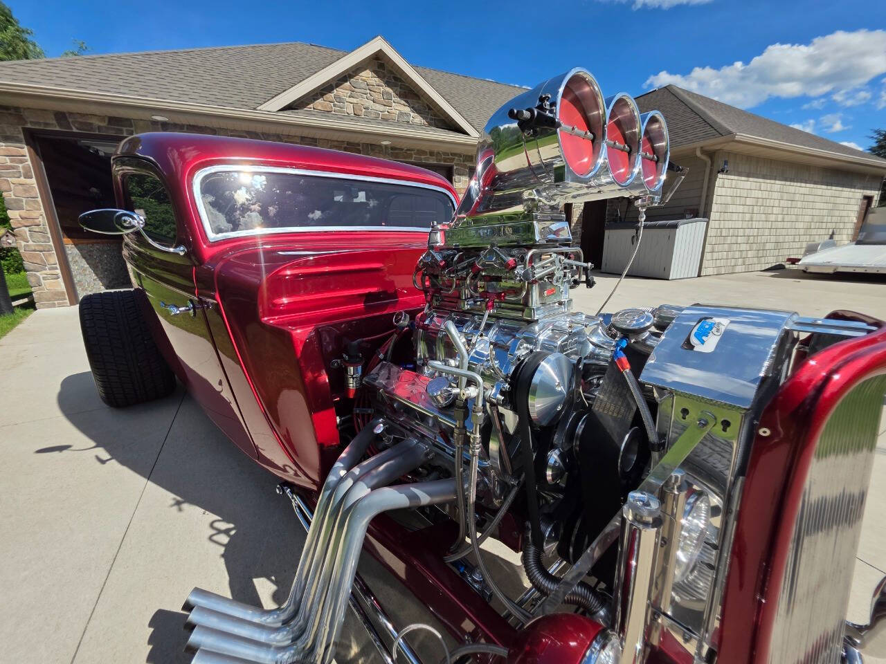 1933 Ford Coupe 95