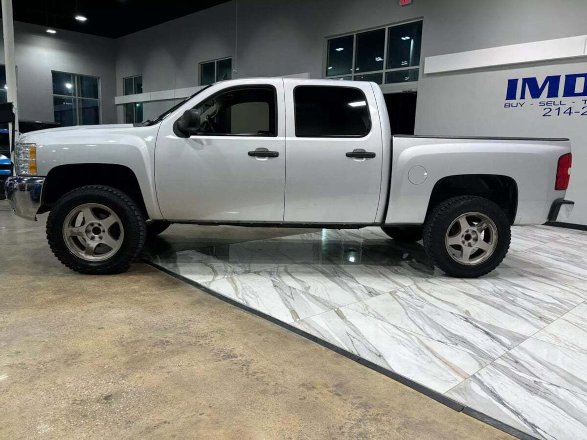 2012 Chevrolet Silverado 1500 for sale at IMD MOTORS, INC in Dallas, TX