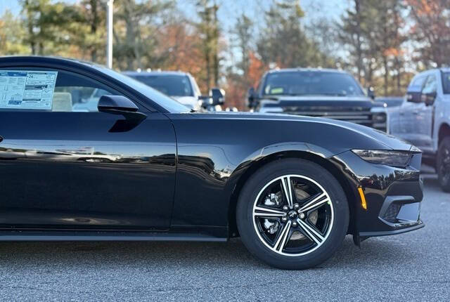 2025 Ford Mustang EcoBoost