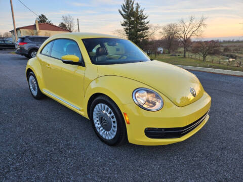 2013 Volkswagen Beetle for sale at John Huber Automotive LLC in New Holland PA