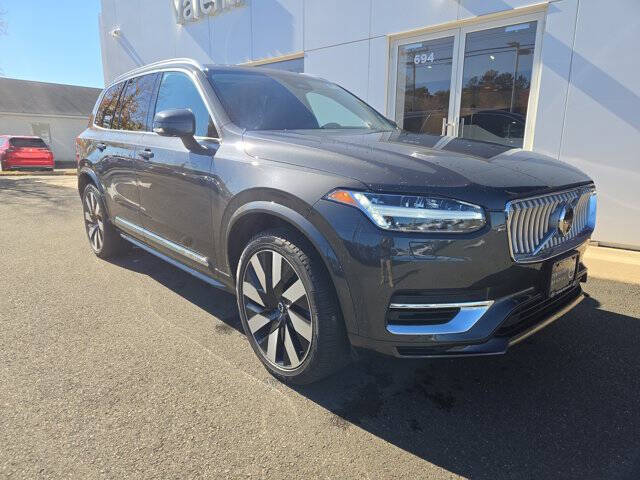 2023 Volvo XC90 Recharge T8 Ultimate Bright Theme 7P