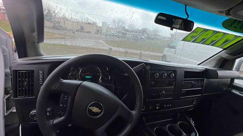 2021 Chevrolet Express LS 3500