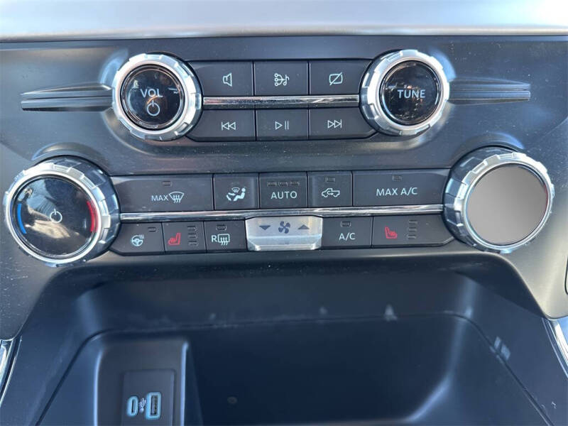 2022 Ford F-150 Lightning XLT