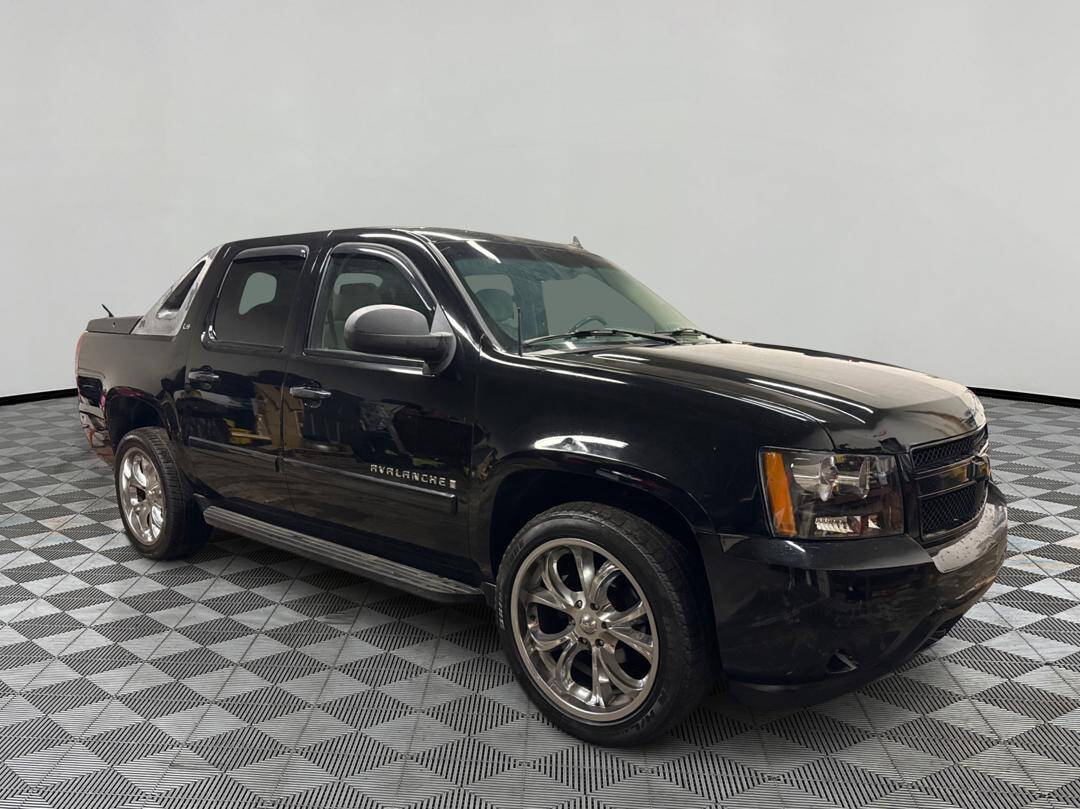 2008 Chevrolet Avalanche for sale at Paley Auto Group in Columbus, OH