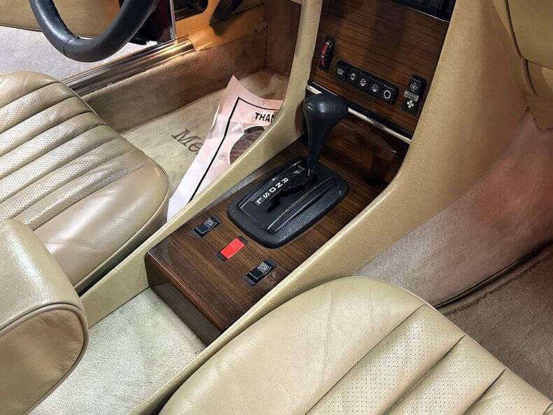 1982 Mercedes-Benz 380-Class 380 SL