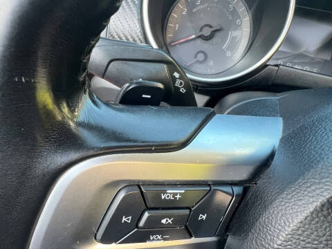 2019 Ford Mustang EcoBoost