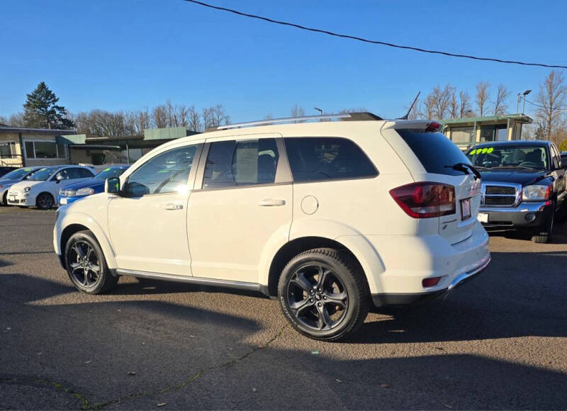2018 Dodge Journey Crossroad