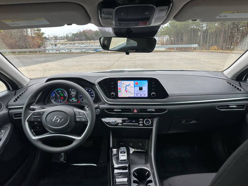 2022 Hyundai Sonata Hybrid Blue