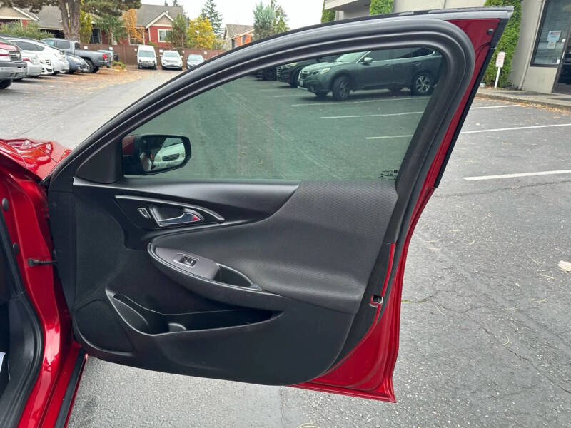 2022 Chevrolet Malibu LT