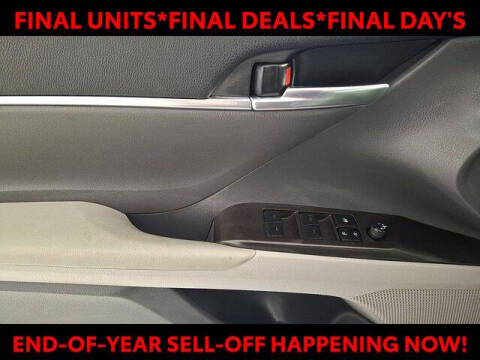 2024 Toyota Camry SE