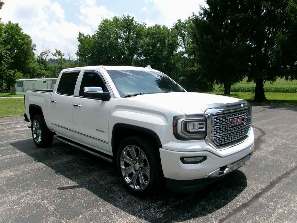 Off white 2016 GMC Sierra 1500 Denali 2