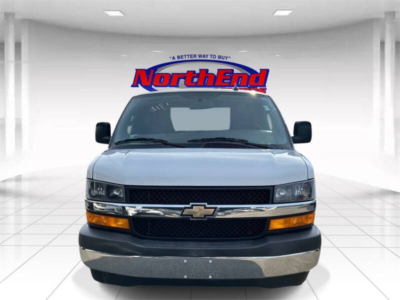 2022 Chevrolet Express 2500