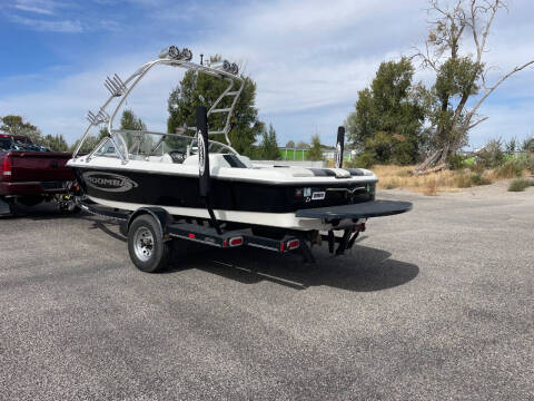 2005 Moomba Outback