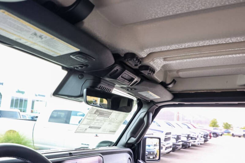 2025 Jeep Gladiator Willys