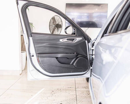 2025 Alfa Romeo Giulia