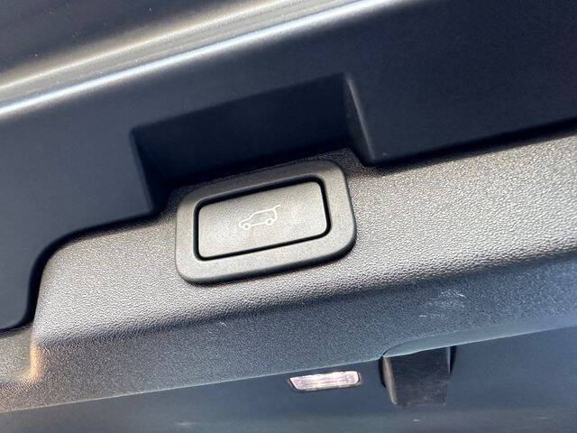 2019 Land Rover Discovery SE