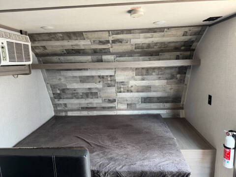 2022 Dutchmen Coleman