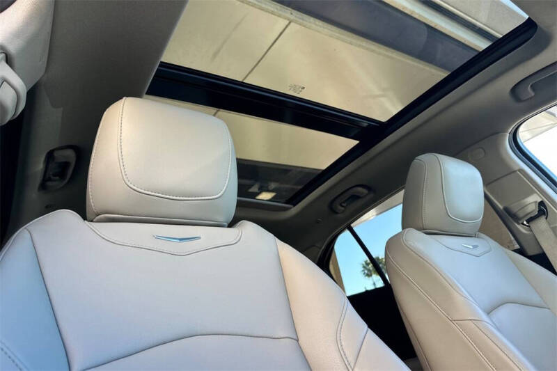 2019 Cadillac XT4 Luxury