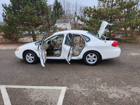 2004 Ford Taurus SES