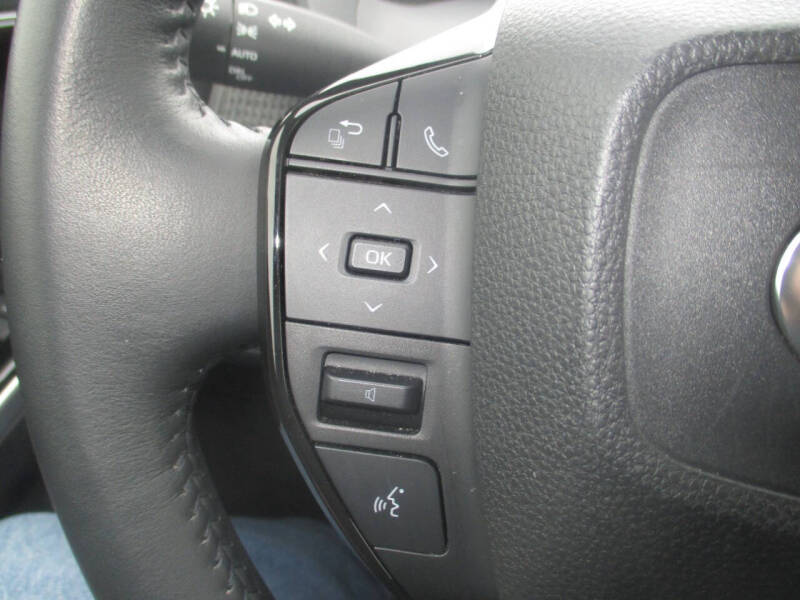 2023 Toyota bZ4X XLE