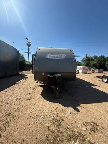 2019 Keystone RV coleman light
