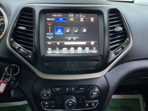 2017 Jeep Cherokee Latitude